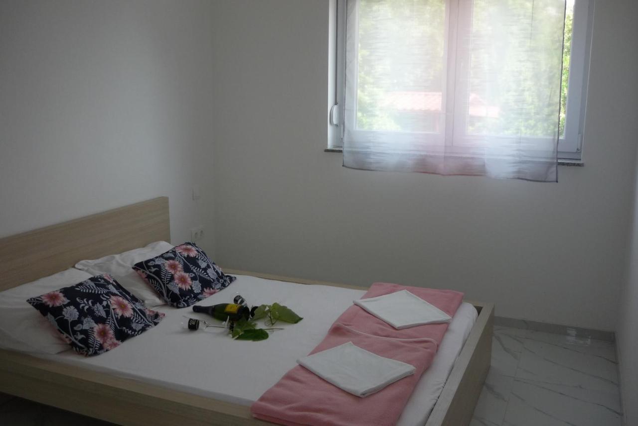 Apartment Seline 9 nur 200 m bis zum Strand Exterior foto
